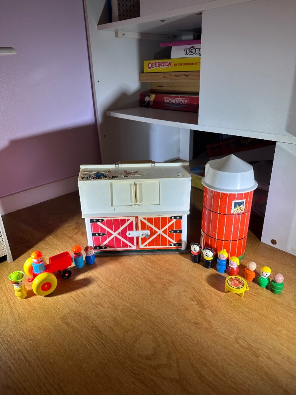Vintage Fisher-Price Little People Play Family Farm #915 – Barn, Silo, Tractor &